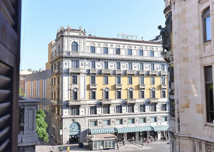 Izzhome Full Center Grand كالياري